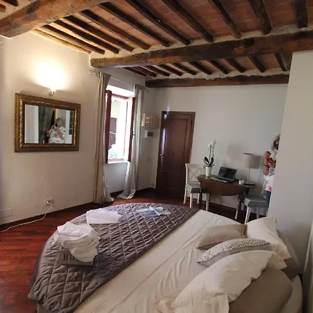 Suite Orologio Apartament